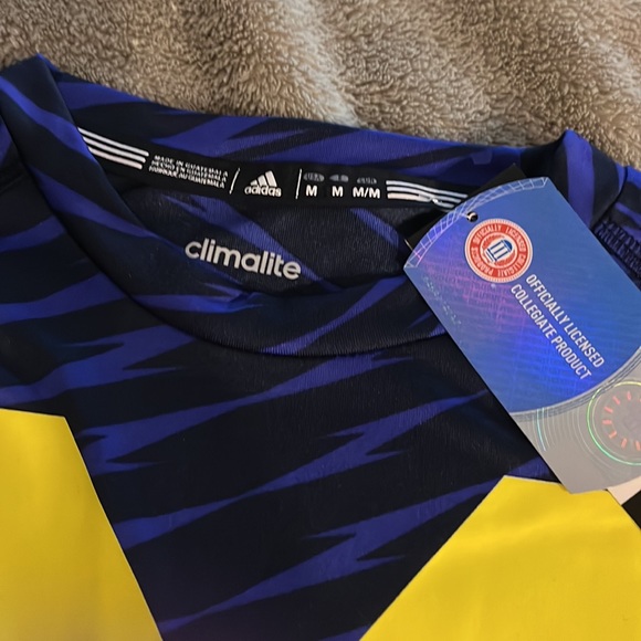 Brand new with tags Climafit UMichigan Official c
Collegiate GoBlue - Picture 4 of 9